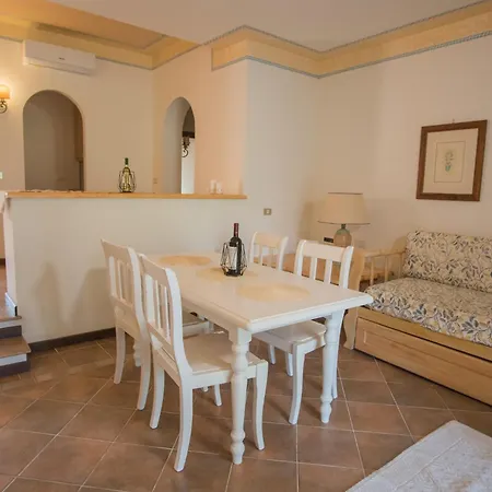Apartment Beautiful Giardino Degli Oleandri-1bedapt Bilo4 Liscia di Vacca